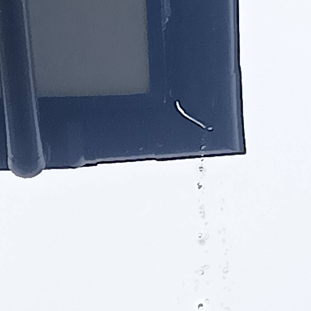 アパート2階屋根の雨樋修繕